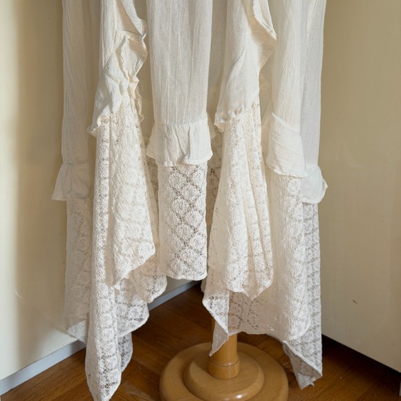 FREE PEOPLE Bring The Romance Handkerchief Hem Maxi Dress in Harbor Fog sz M - Picture 7 of 12